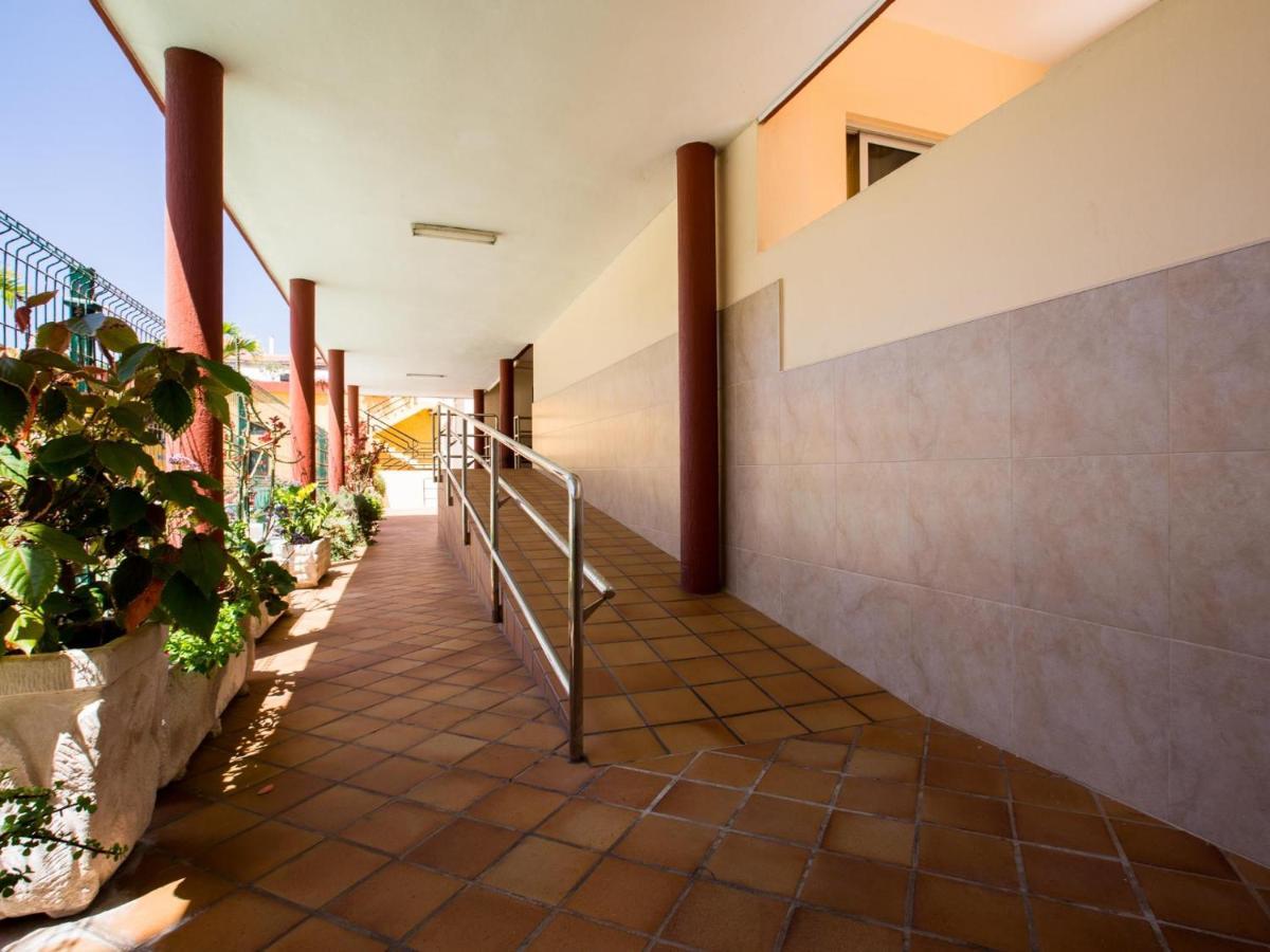 206 Los Angeles Arona  Exterior photo
